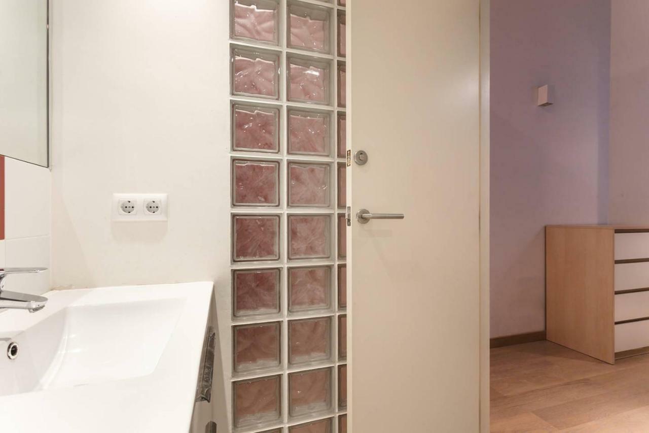 Nice Apartment In Sants 바르셀로나 외부 사진